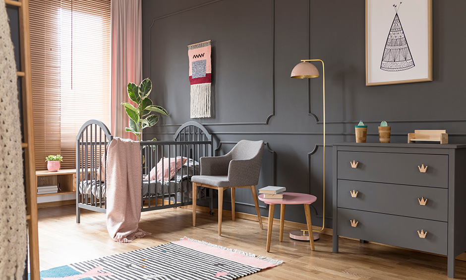 Grey color bedroom makes you feel more comfortable, especially for a baby.