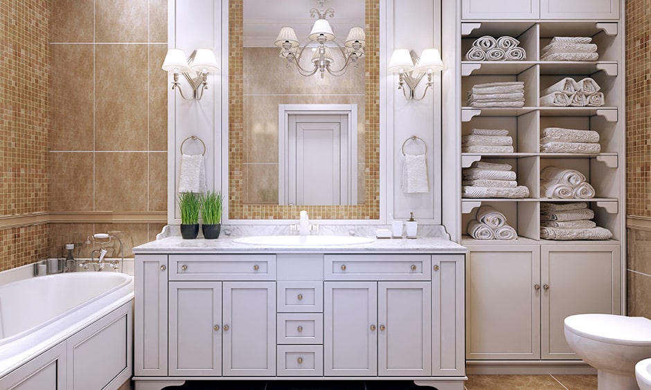 Antique-style Bathroom wall shelves in white finish