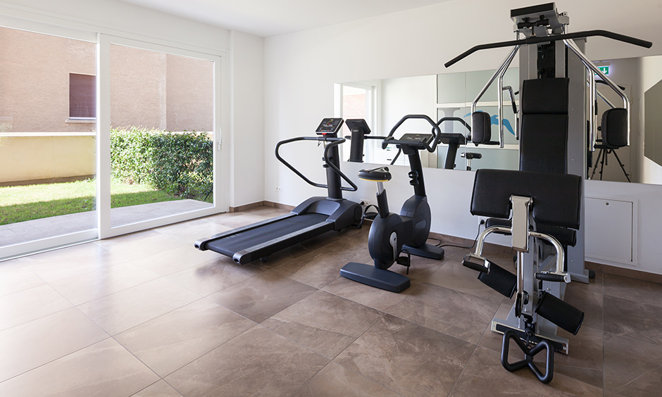 Basement converted into a home gym room, it is a best home gym design idea