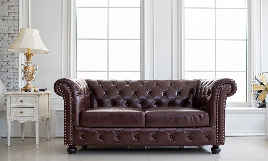 Chesterfield sofa styles makes a powerful statement in any living room