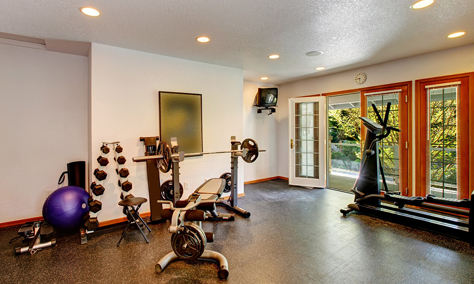 How to design a home gym to workout at night for busy life person