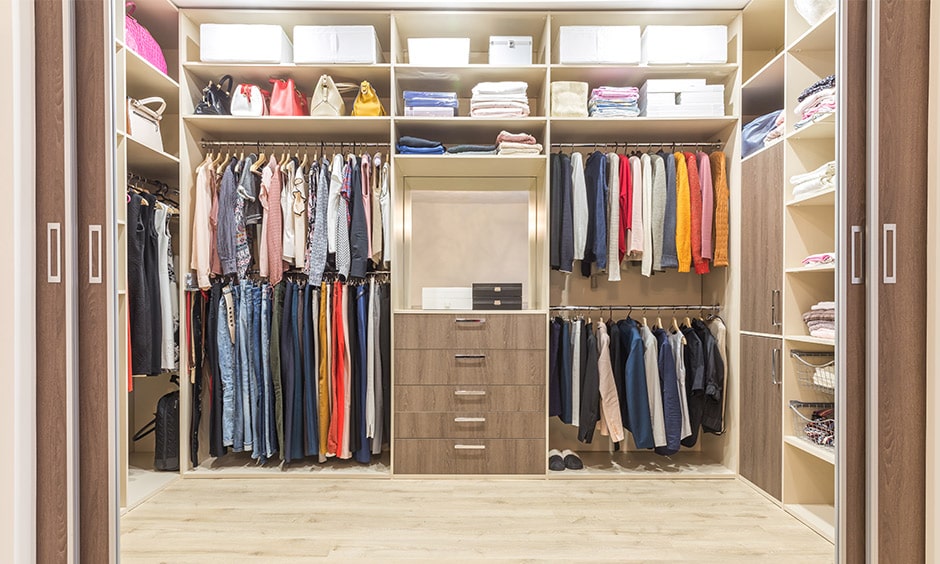 Walk-in closet design ideas for small space to your home