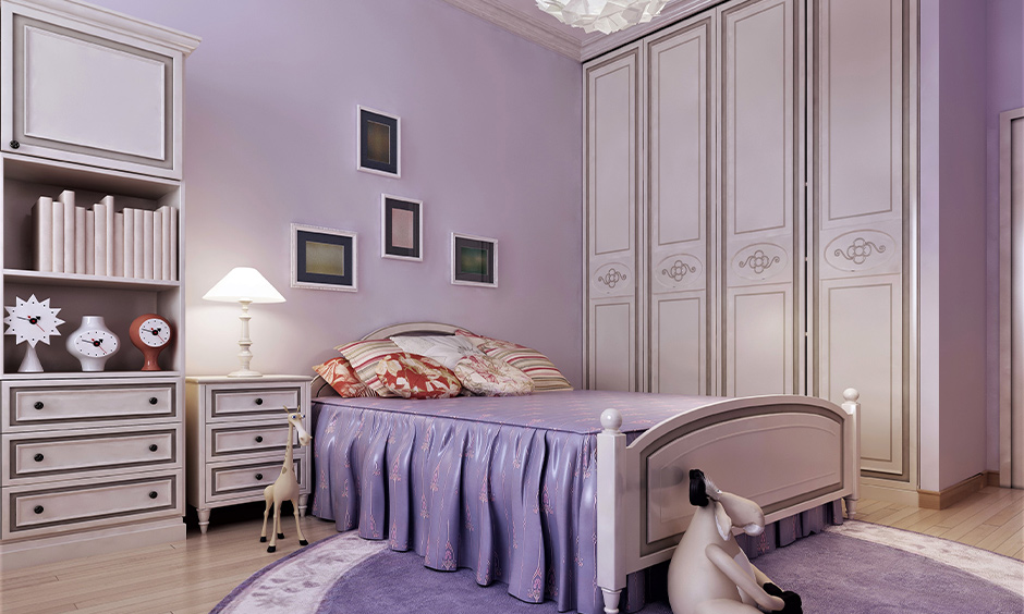 Wardrobe decoration idea, Lavender-coloured wardrobe door decorated in textures and patterns looks royal in the bedroom.