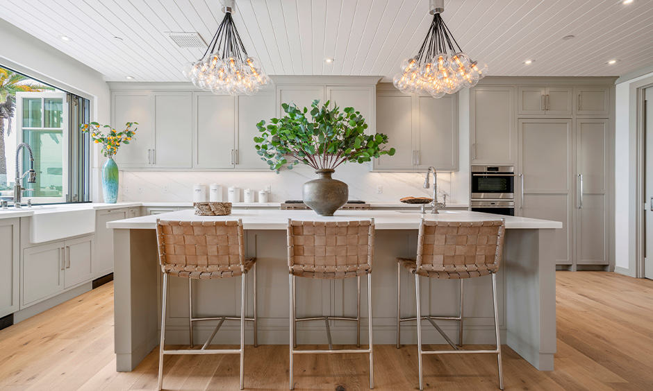 Kitchen island lighting with innumerable petite bulbs