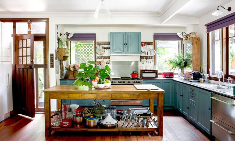 Steel blue kitchen cabinets suitable for country style and farmhouse themed kitchen spaces