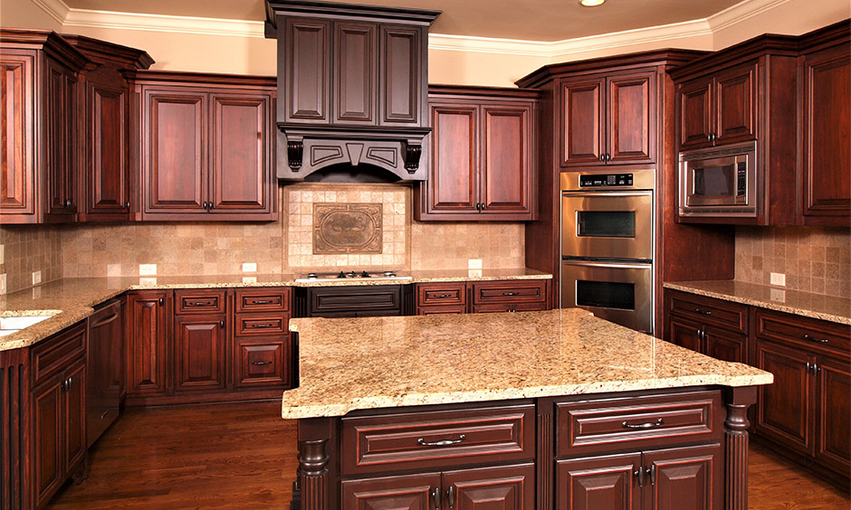 Two tone kitchen cabinets brown and white which look luxurious and stylish in this rustic-themed kitchen