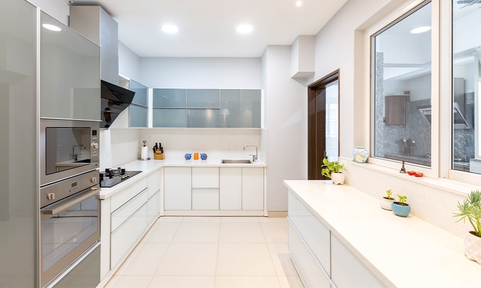 White laminate kitchen countertops gives elegant look