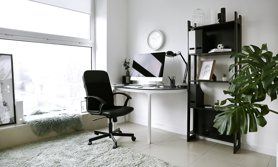 Vastu tips for home office to consider for the work chair and work desk with a solid chair and a desk placed in the right direction