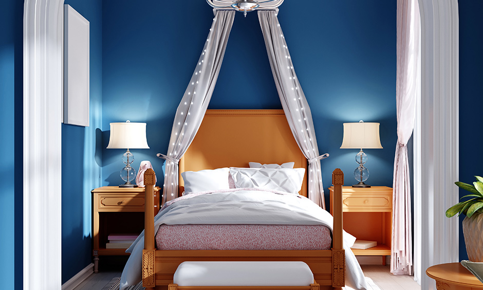 Create a rustic vibe with this bed decoration idea where canopy bed decoration creates vintage charm